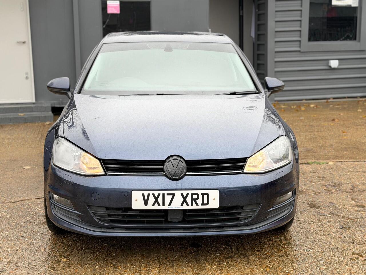 Used Volkswagen Golf 2017 for sale - 76772818: Photo 4