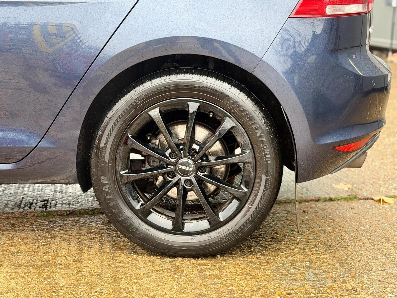 Used Volkswagen Golf 2017 for sale - 76772818: Photo 48