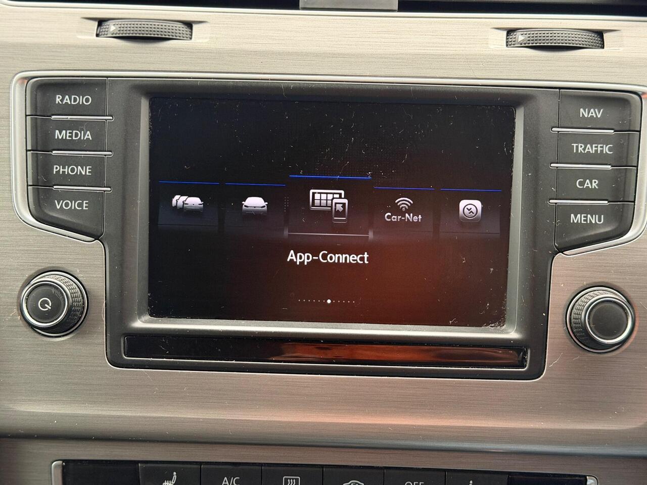 Used Volkswagen Golf 2017 for sale - 76772818: Photo 52