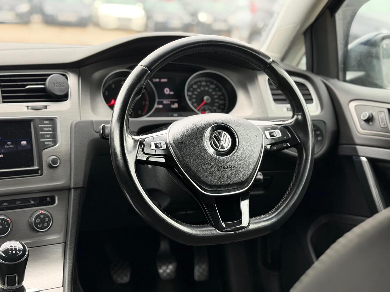 Used Volkswagen Golf 2017 for sale - 76772818: Photo 61