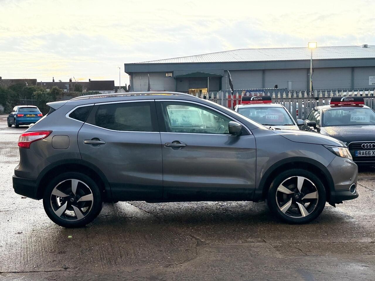 Used Nissan Qashqai 2016 for sale - 76868219: Photo 11