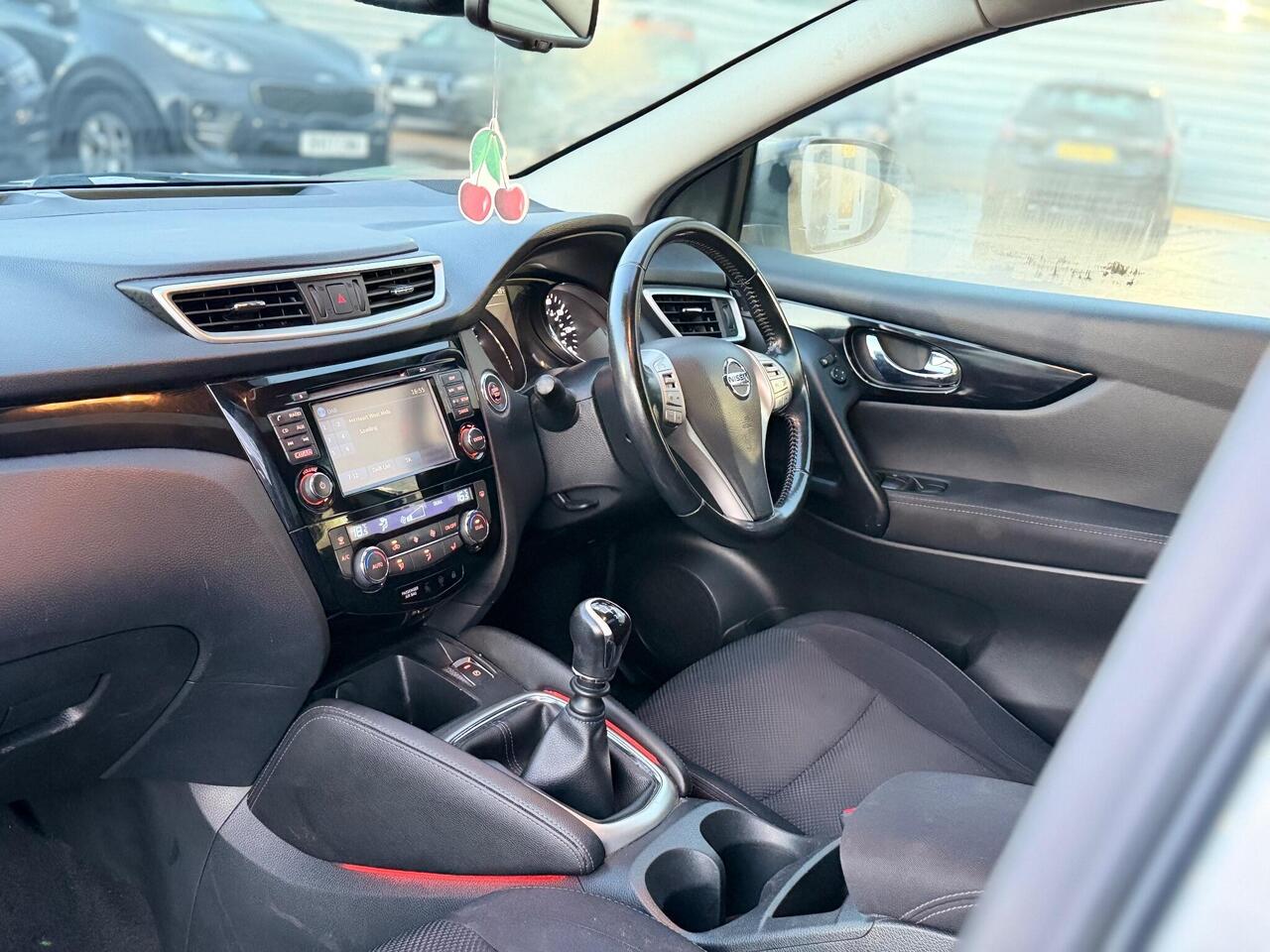 Used Nissan Qashqai 2016 for sale - 76868219: Photo 18