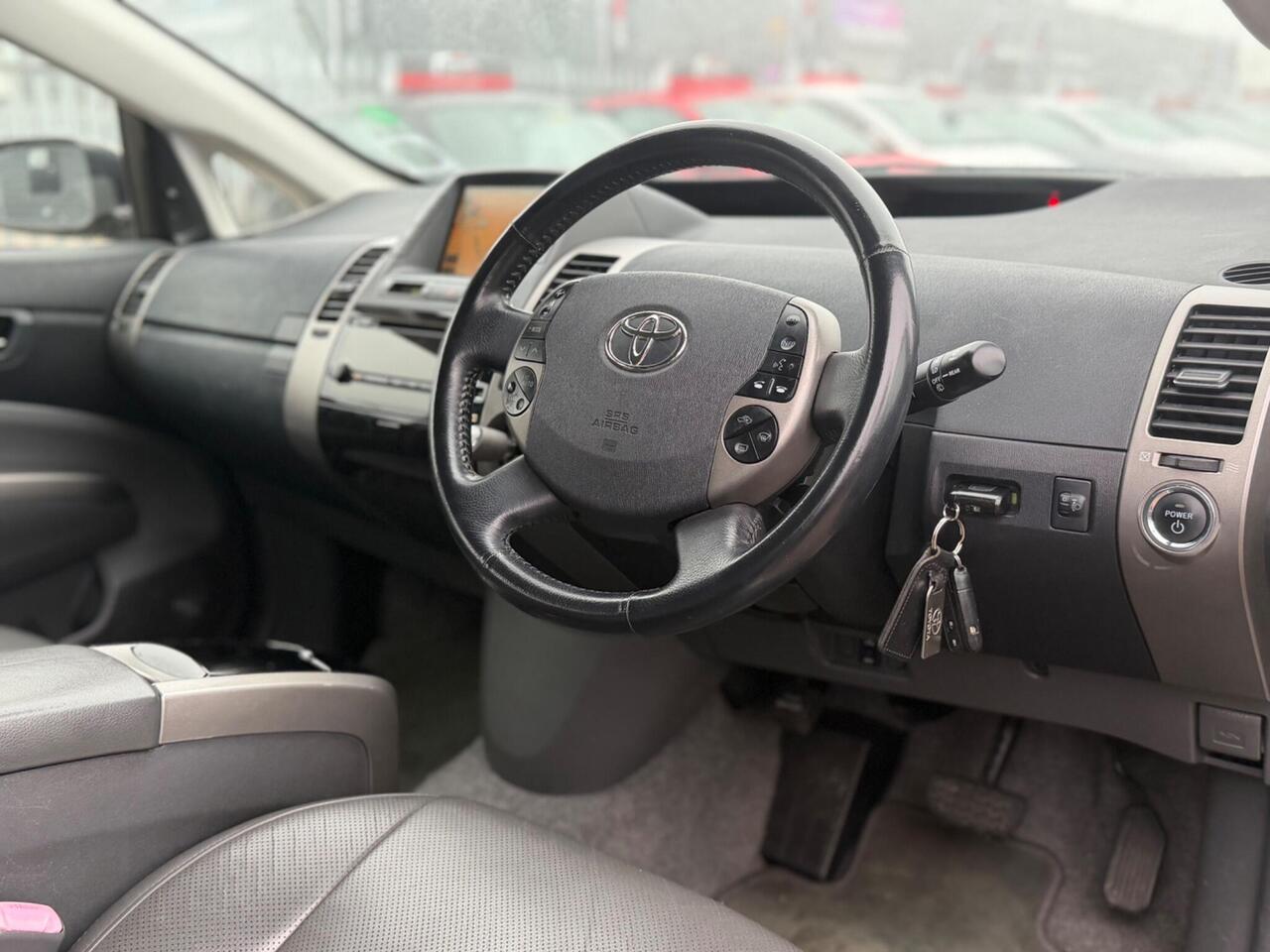 Used Toyota Prius 2006 for sale - 77240220: Photo 12