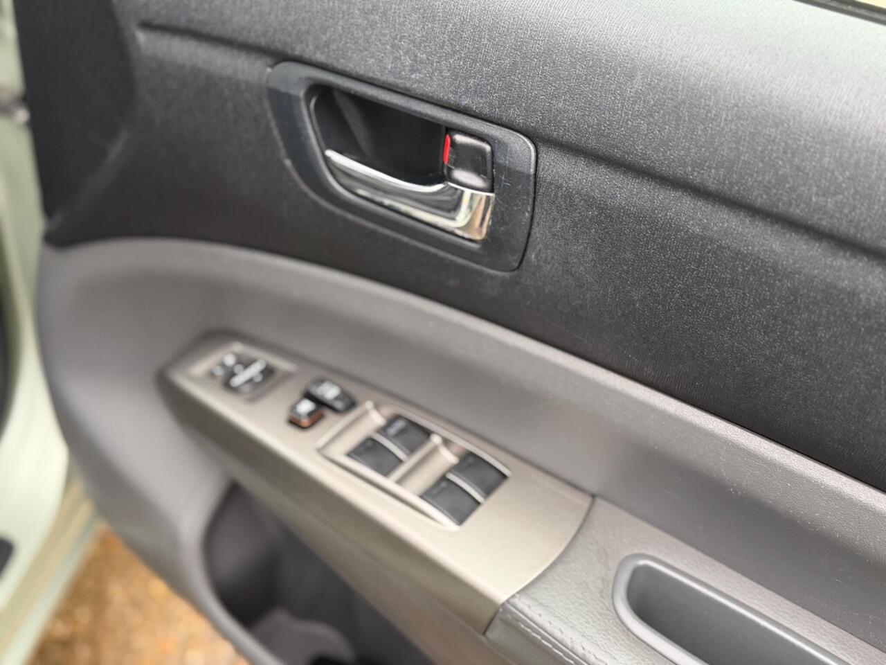 Used Toyota Prius 2006 for sale - 77240220: Photo 24