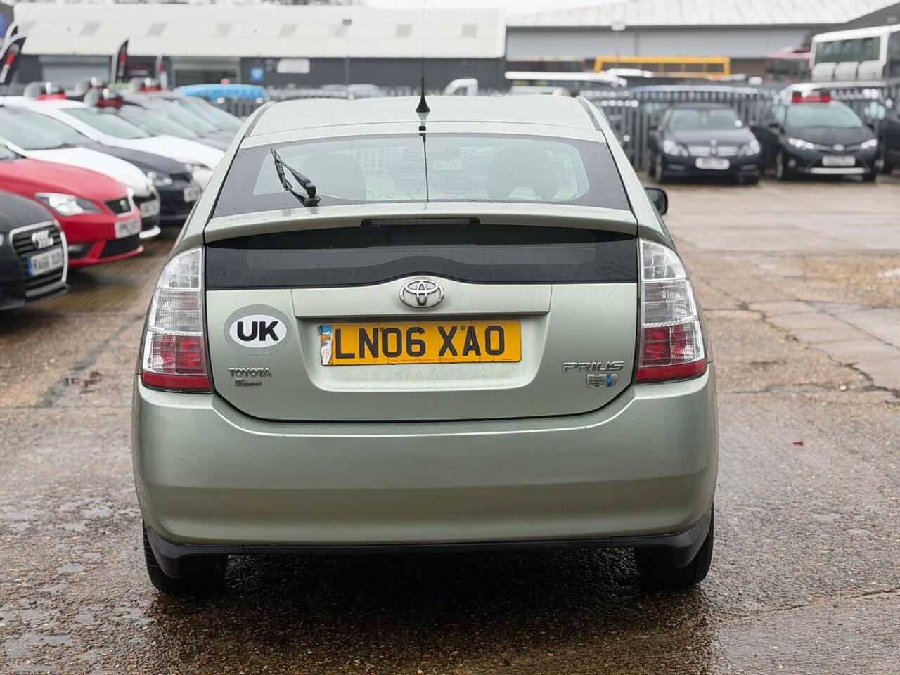 Used Toyota Prius 2006 for sale - 77240220: Photo 8