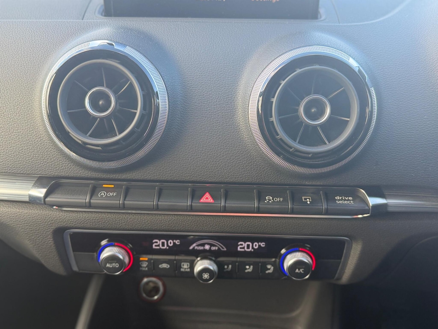 Used Audi A3 2014 for sale - 76671163: Photo 13