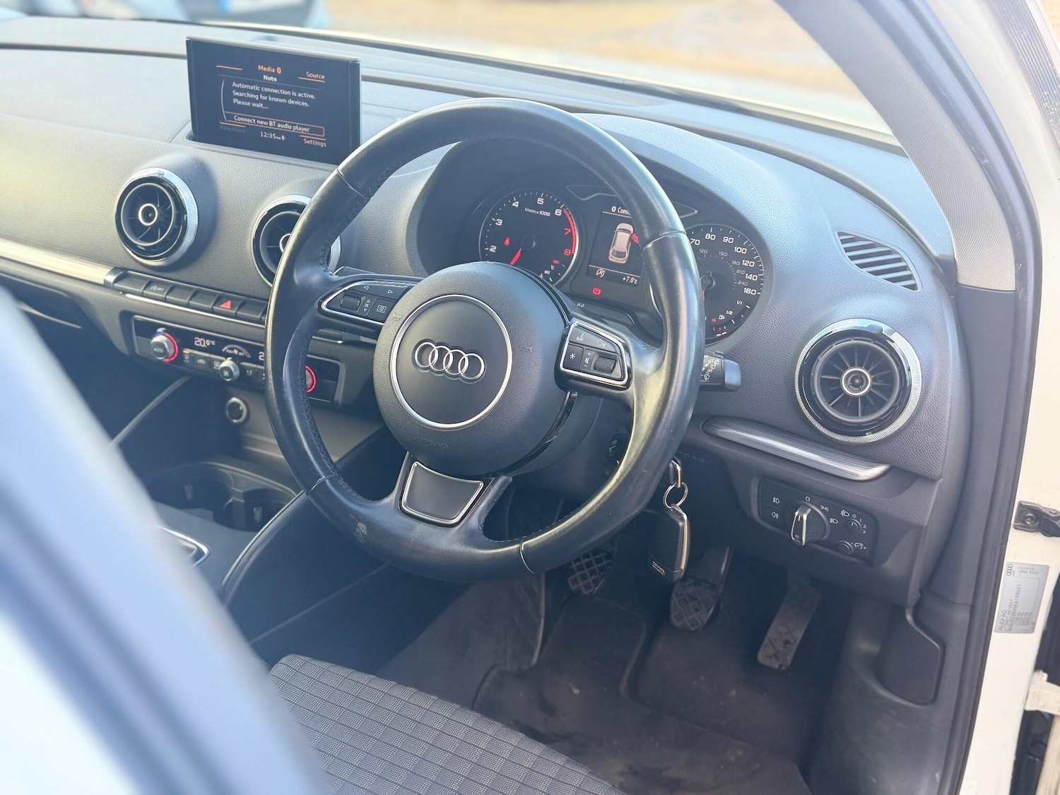 Used Audi A3 2014 for sale - 76671163: Photo 15