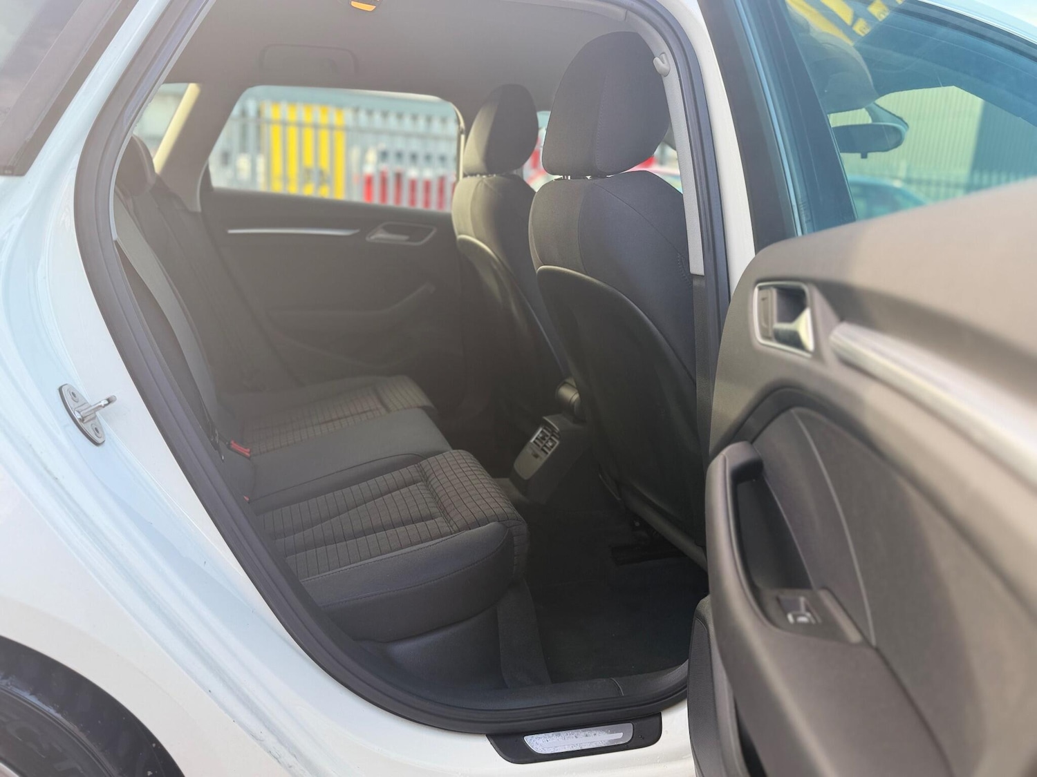 Used Audi A3 2014 for sale - 76671163: Photo 22