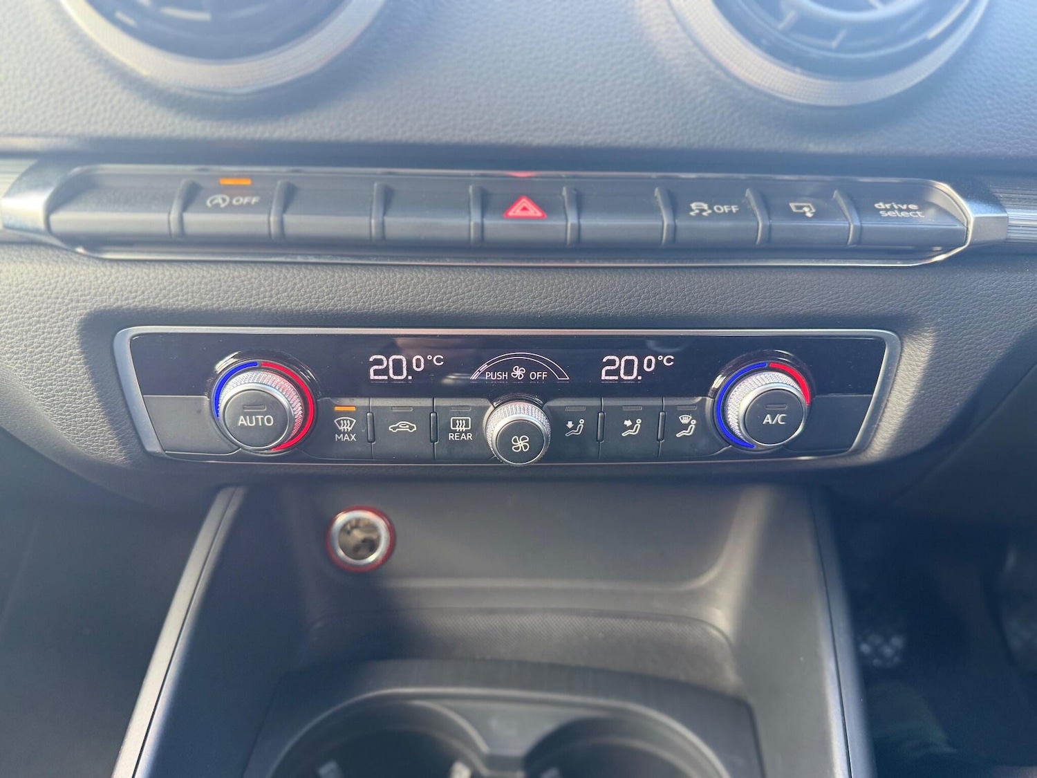 Used Audi A3 2014 for sale - 76671163: Photo 29