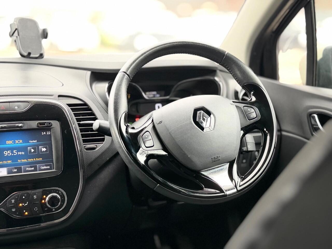 Used Renault Captur 2014 for sale - 78158209: Photo 46