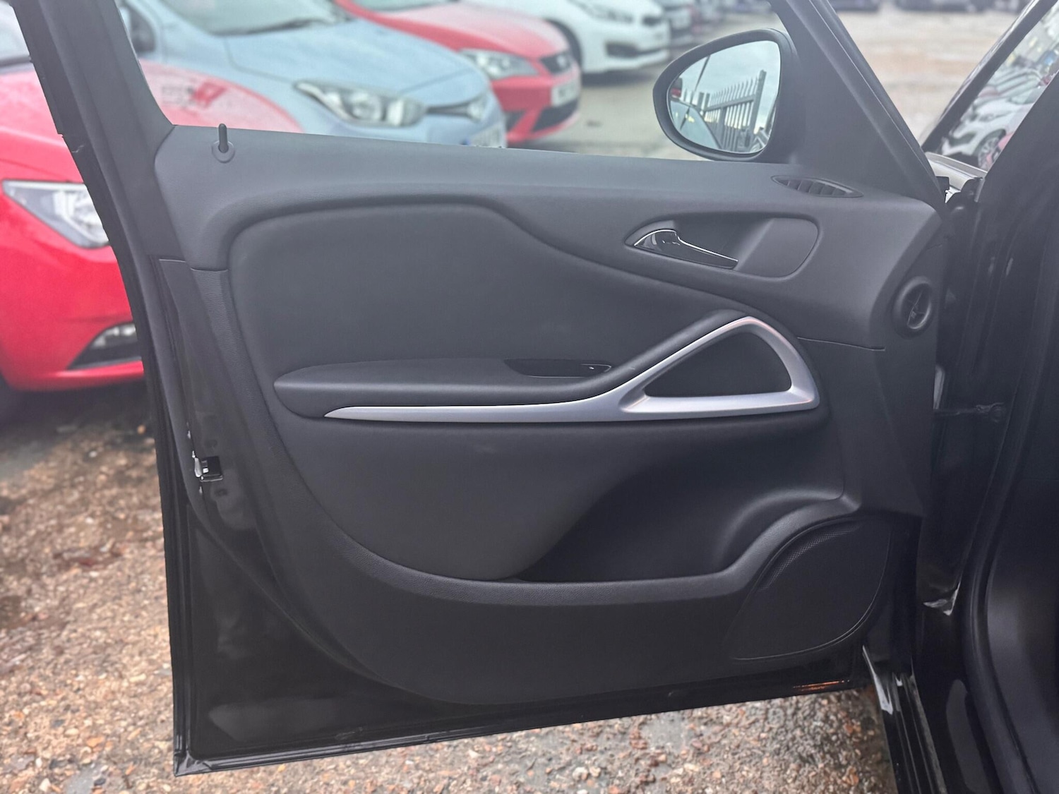 Used Vauxhall Zafira 2015 for sale - 76667427: Photo 36