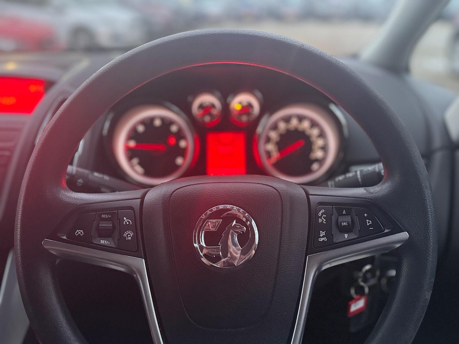 Used Vauxhall Zafira 2015 for sale - 76667427: Photo 43