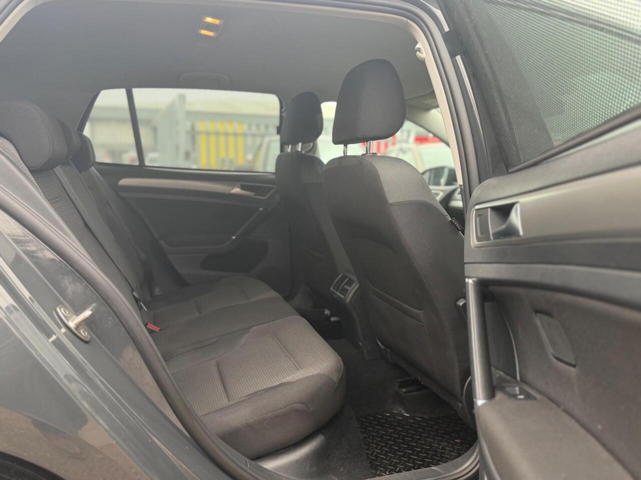 Used Volkswagen Golf 2017 for sale - 77298407: Photo 31