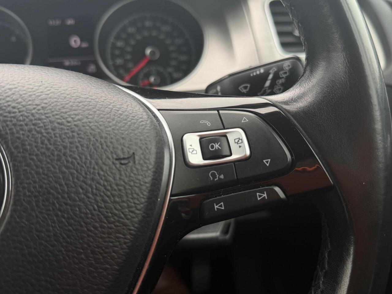 Used Volkswagen Golf 2017 for sale - 77298407: Photo 38