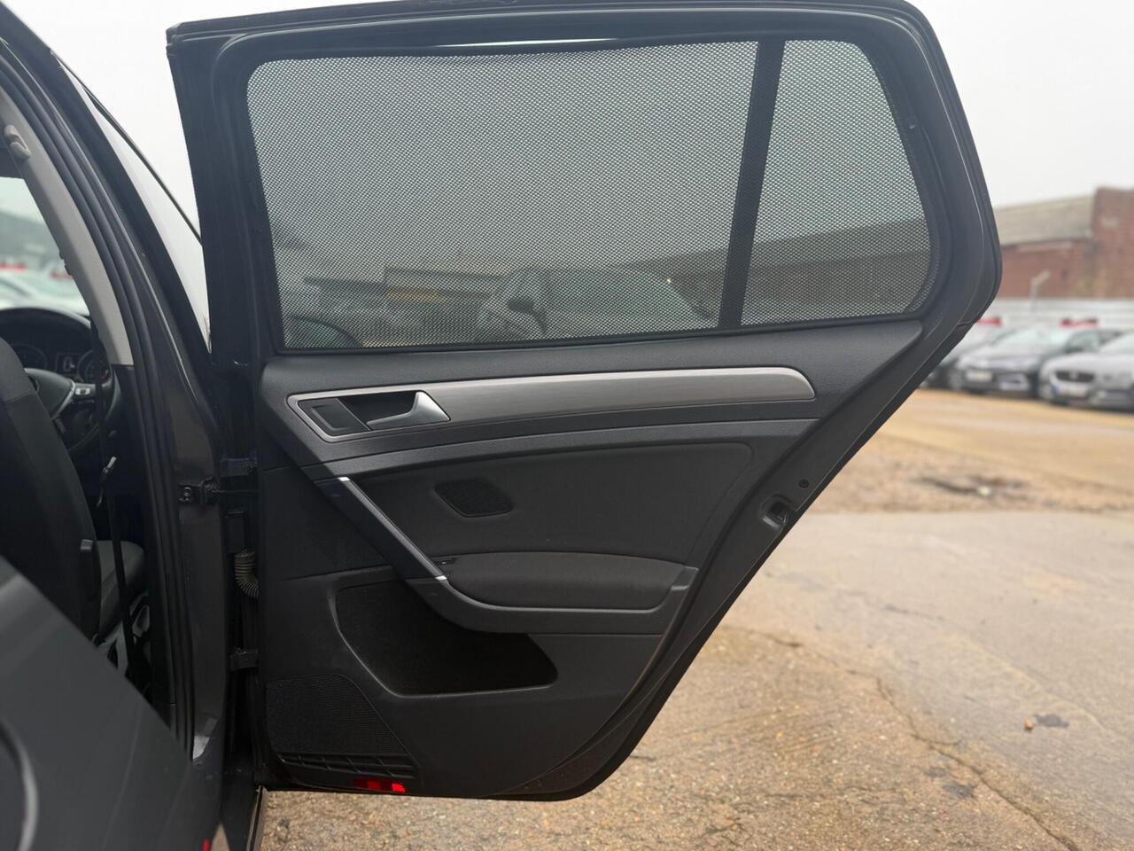 Used Volkswagen Golf 2017 for sale - 77298407: Photo 45