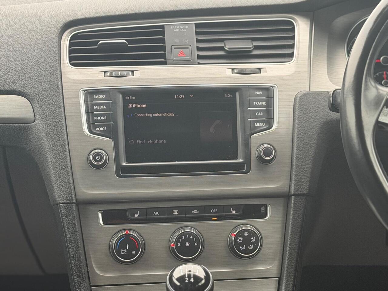 Used Volkswagen Golf 2017 for sale - 77298407: Photo 55