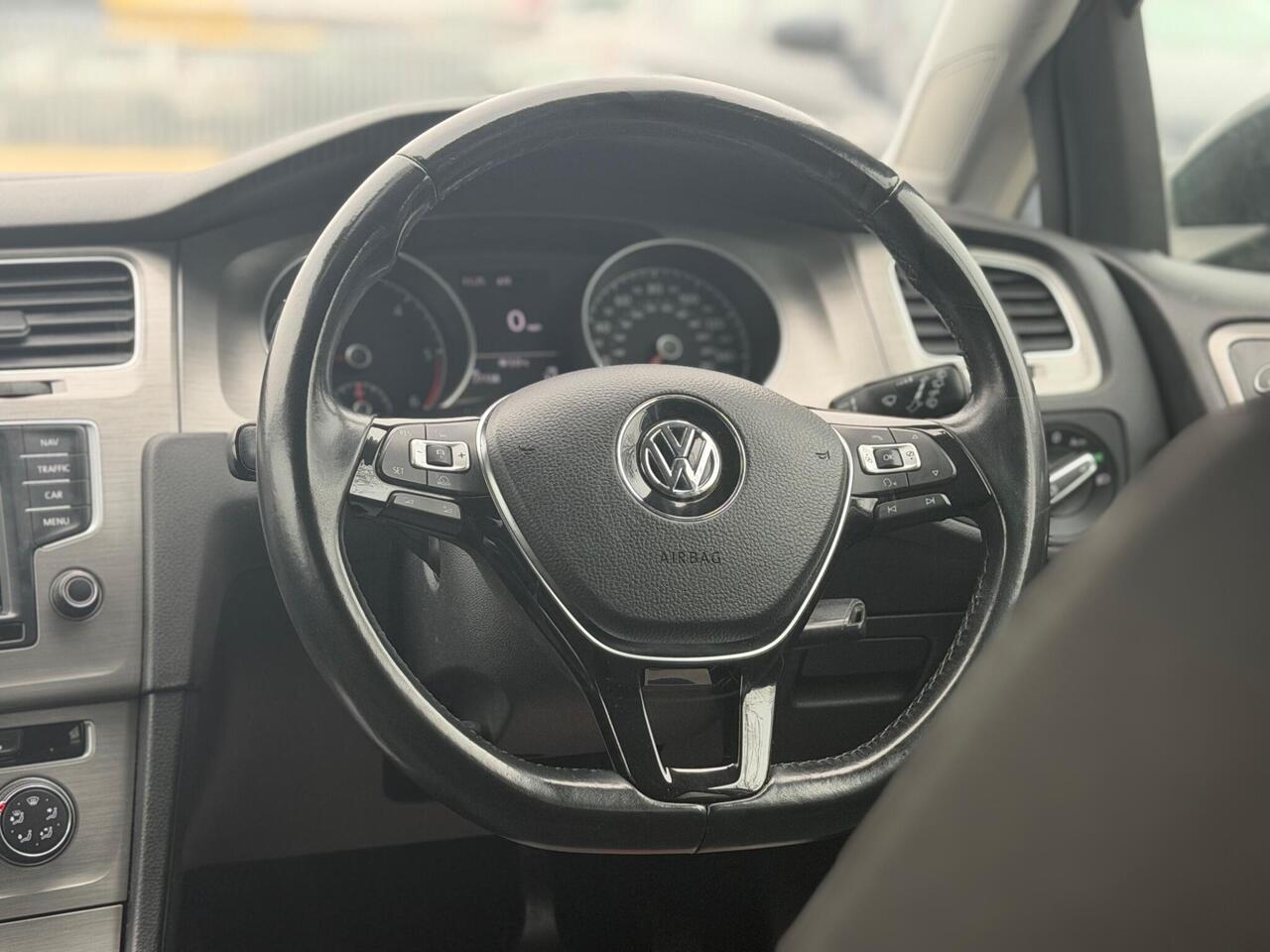 Used Volkswagen Golf 2017 for sale - 77298407: Photo 62