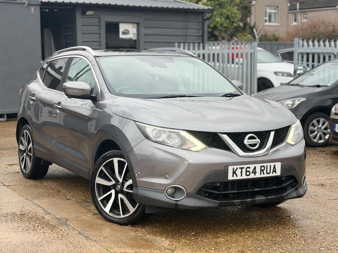 Used Nissan Qashqai 2015 for sale - 77298411: Photo 10