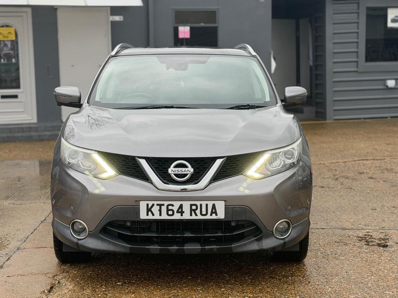Used Nissan Qashqai 2015 for sale - 77298411: Photo 13