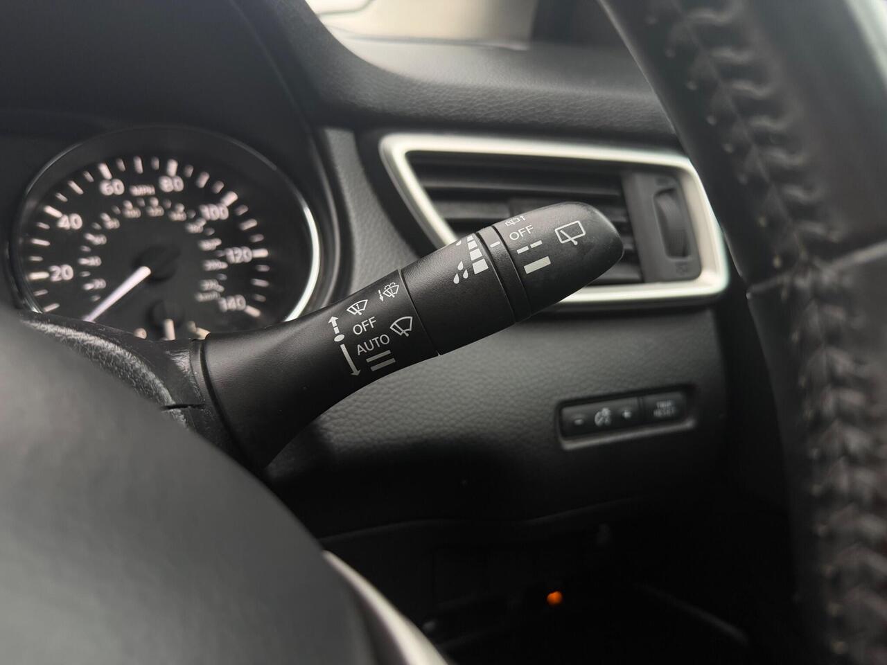 Used Nissan Qashqai 2015 for sale - 77298411: Photo 31