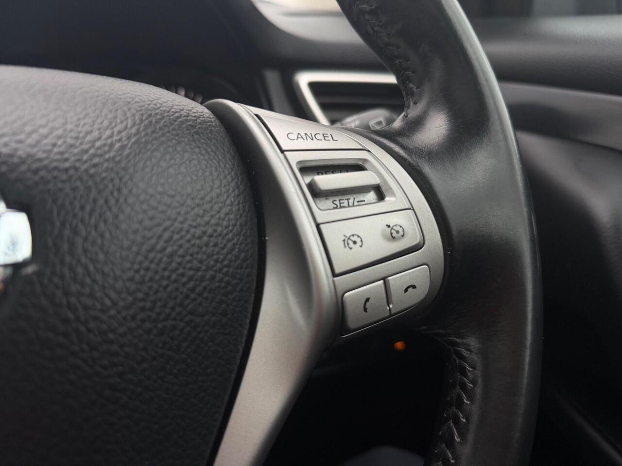 Used Nissan Qashqai 2015 for sale - 77298411: Photo 33