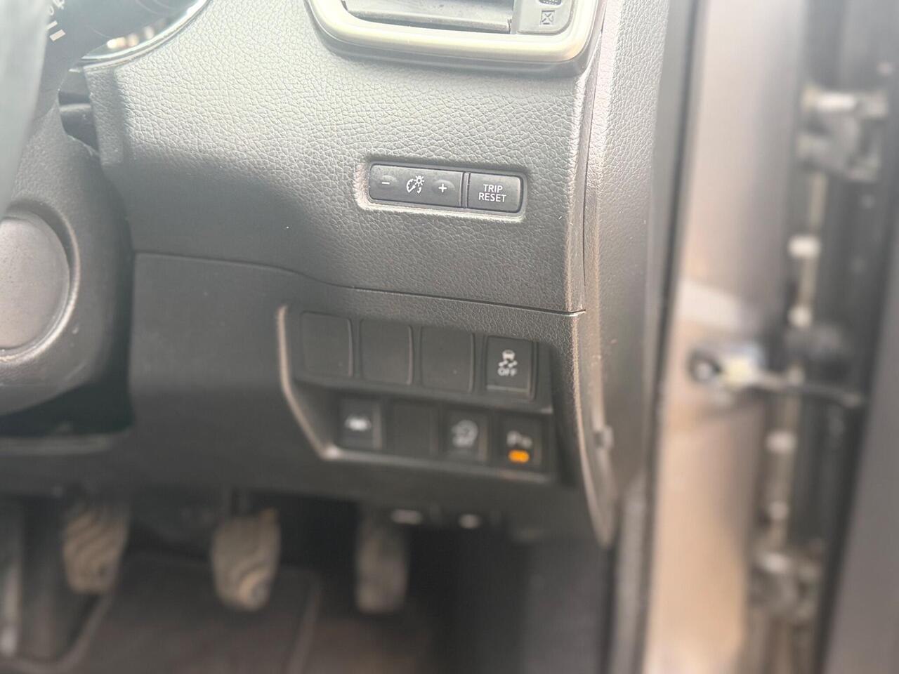 Used Nissan Qashqai 2015 for sale - 77298411: Photo 38