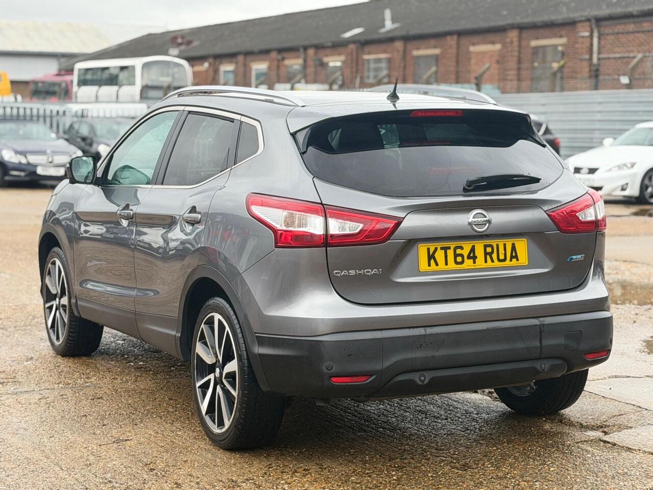 Used Nissan Qashqai 2015 for sale - 77298411: Photo 6