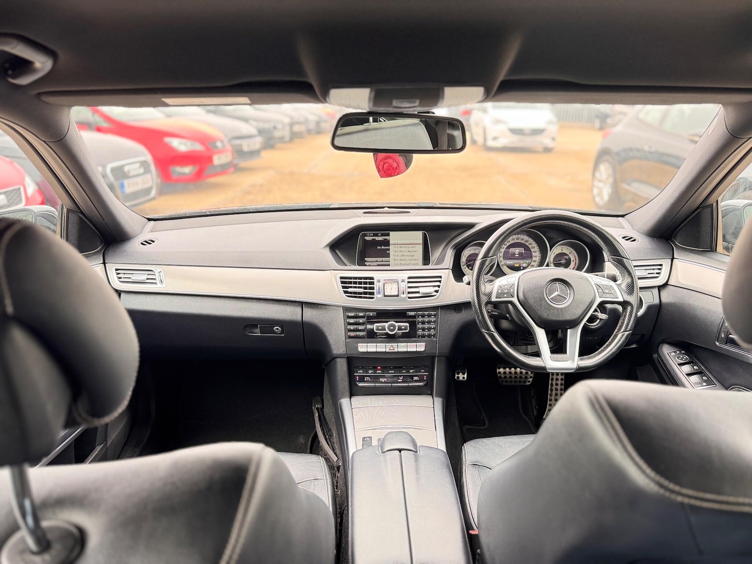 Used Mercedes-Benz E Class 2014 for sale - 76667156: Photo 23