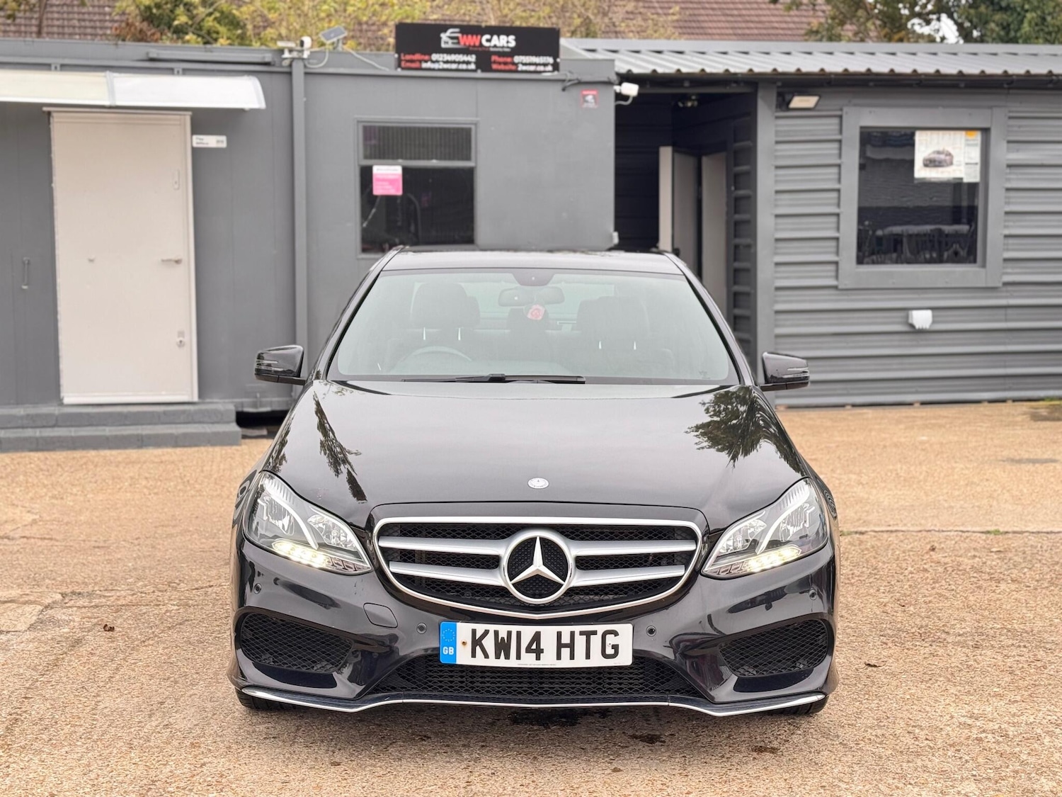 Used Mercedes-Benz E Class 2014 for sale - 76667156: Photo 3