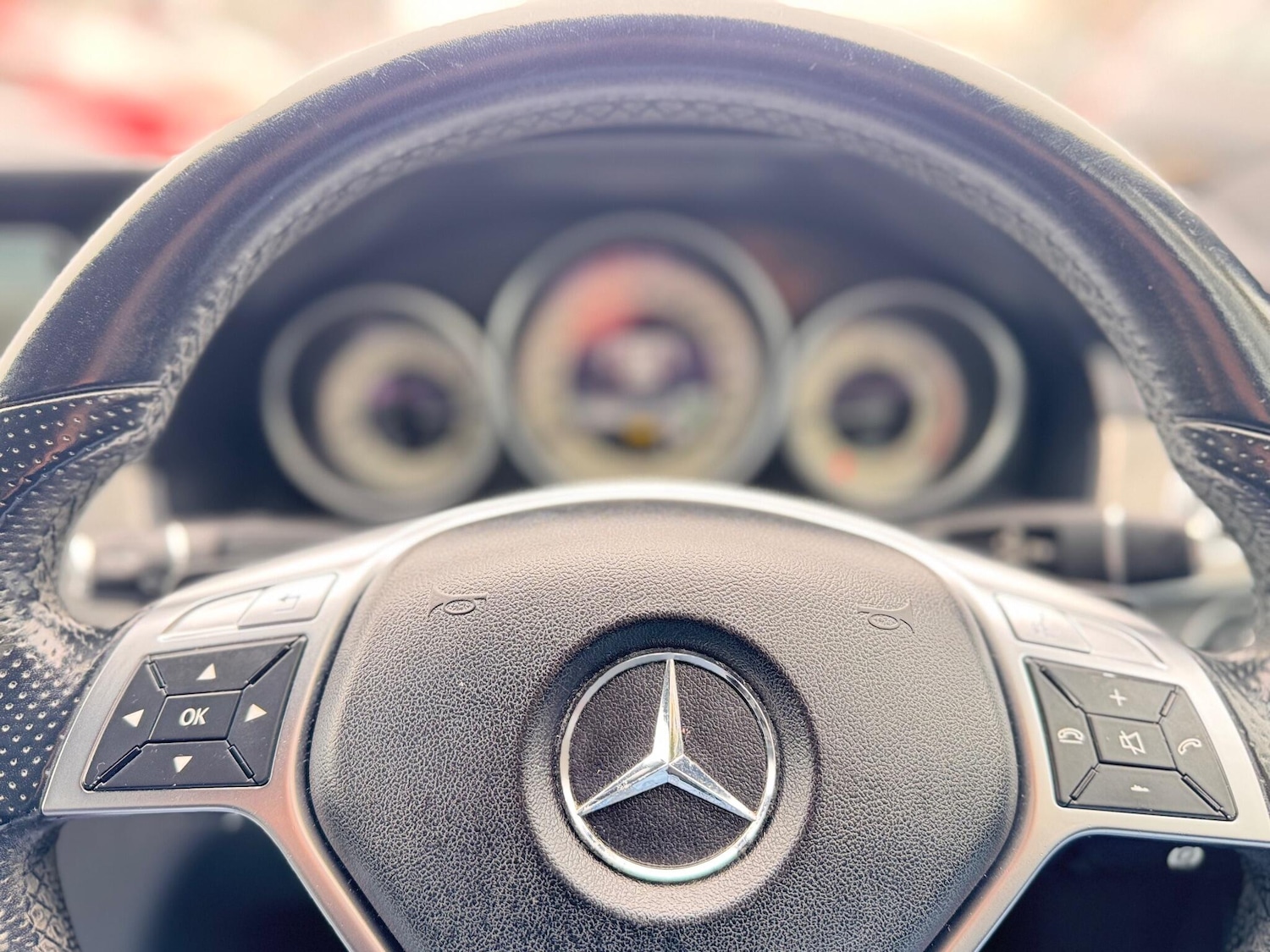 Used Mercedes-Benz E Class 2014 for sale - 76667156: Photo 58