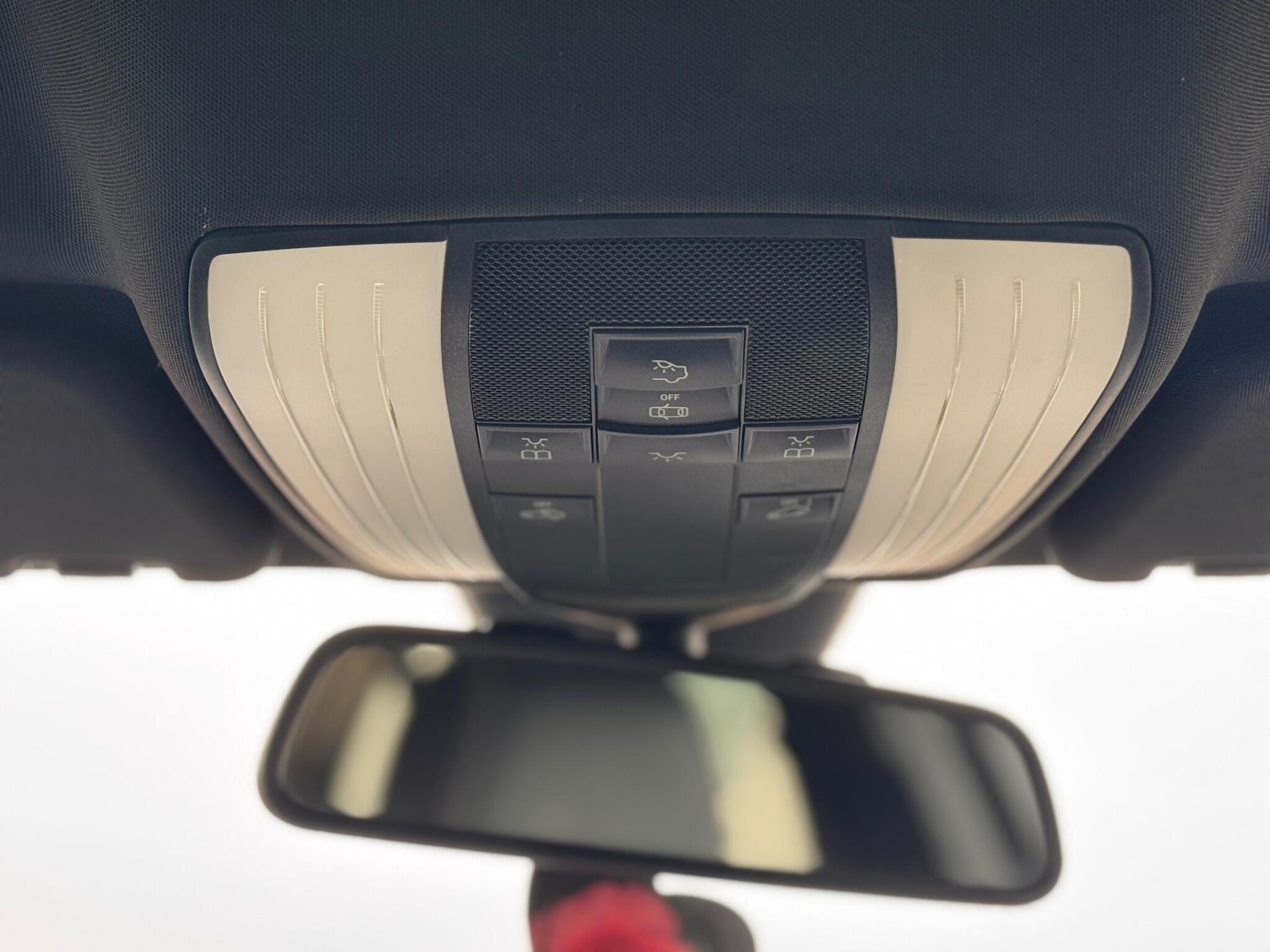 Used Mercedes-Benz E Class 2014 for sale - 76667156: Photo 64