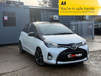 Used Toyota Yaris 2017 for sale - 76667176: Photo