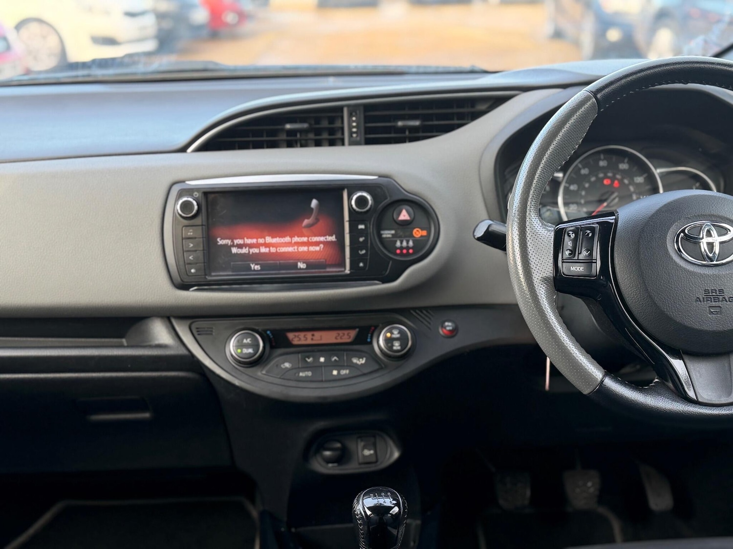 Used Toyota Yaris 2017 for sale - 76667176: Photo 21