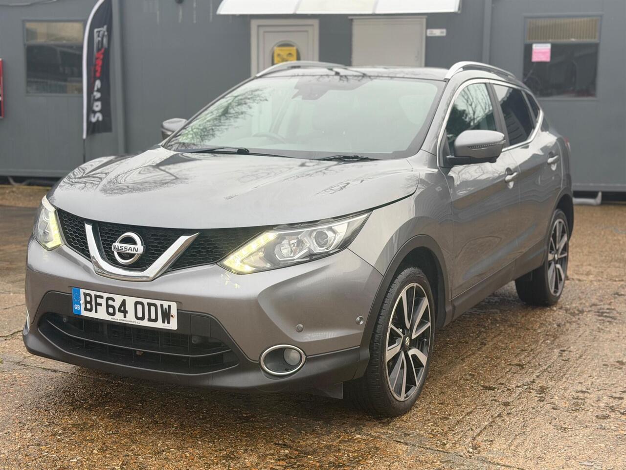 Used Nissan Qashqai 2014 for sale - 77240219: Photo 13
