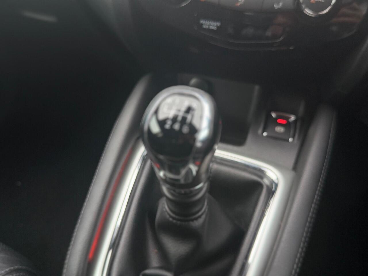 Used Nissan Qashqai 2014 for sale - 77240219: Photo 20