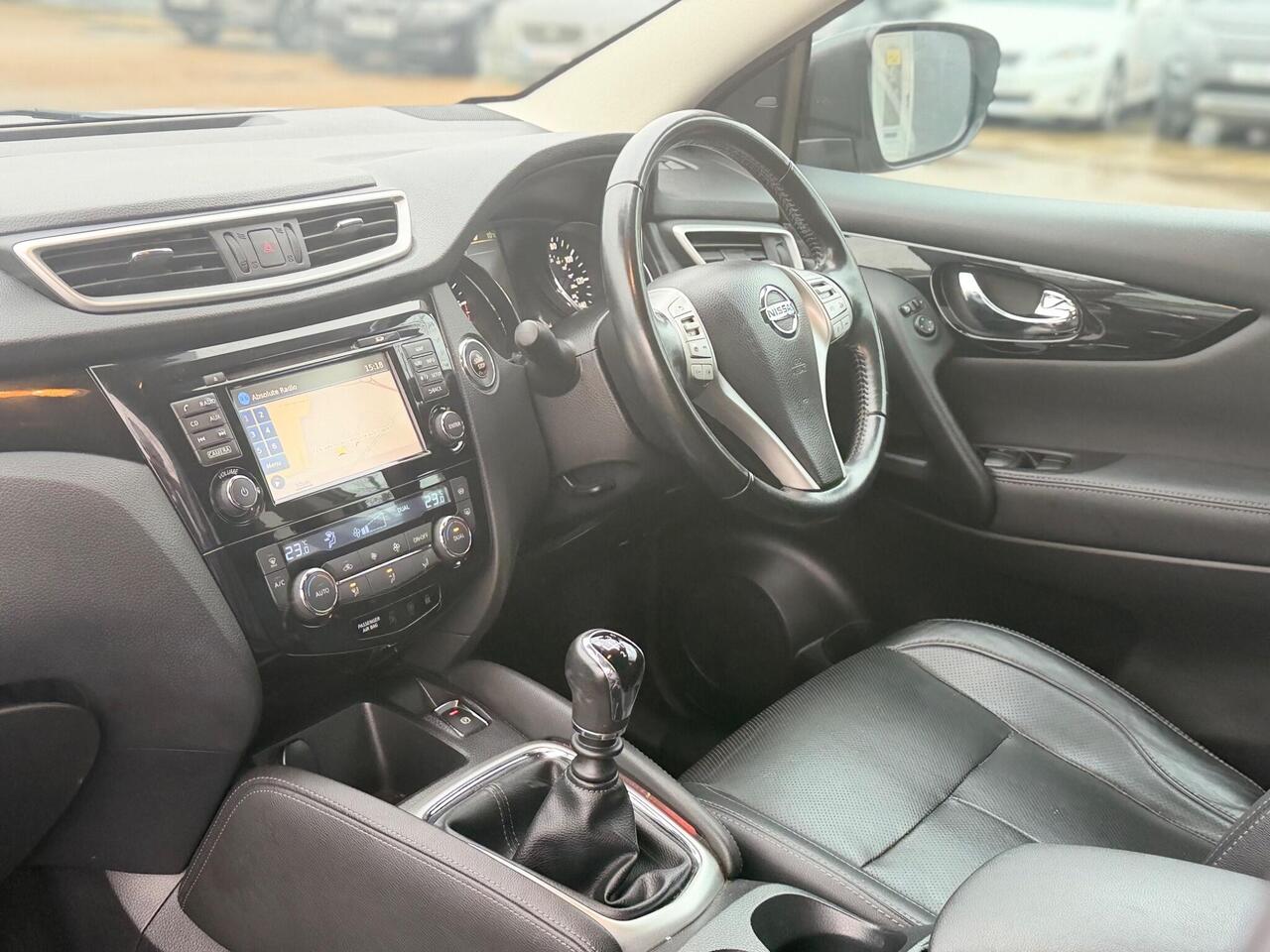 Used Nissan Qashqai 2014 for sale - 77240219: Photo 23