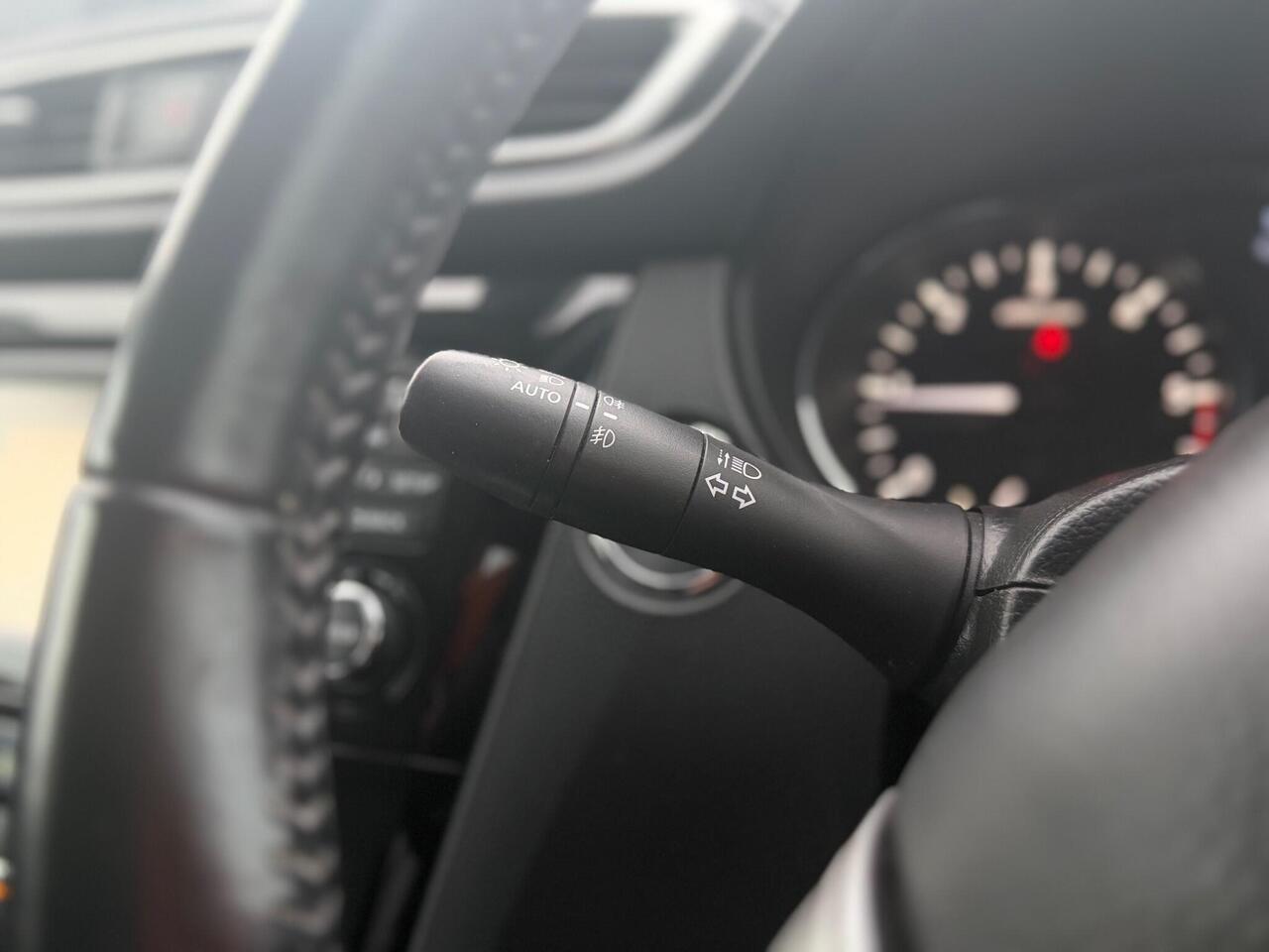 Used Nissan Qashqai 2014 for sale - 77240219: Photo 31