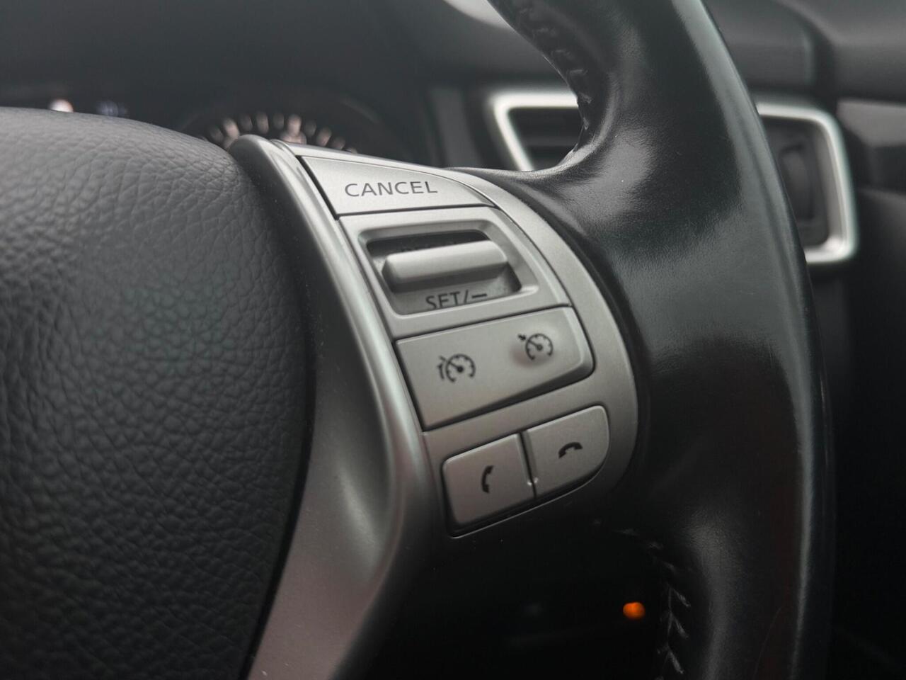 Used Nissan Qashqai 2014 for sale - 77240219: Photo 33