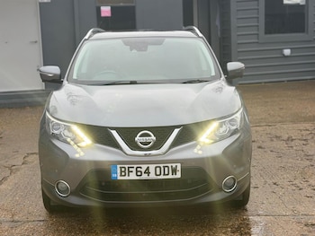 Used Nissan Qashqai 2014 for sale - 77240219: Photo