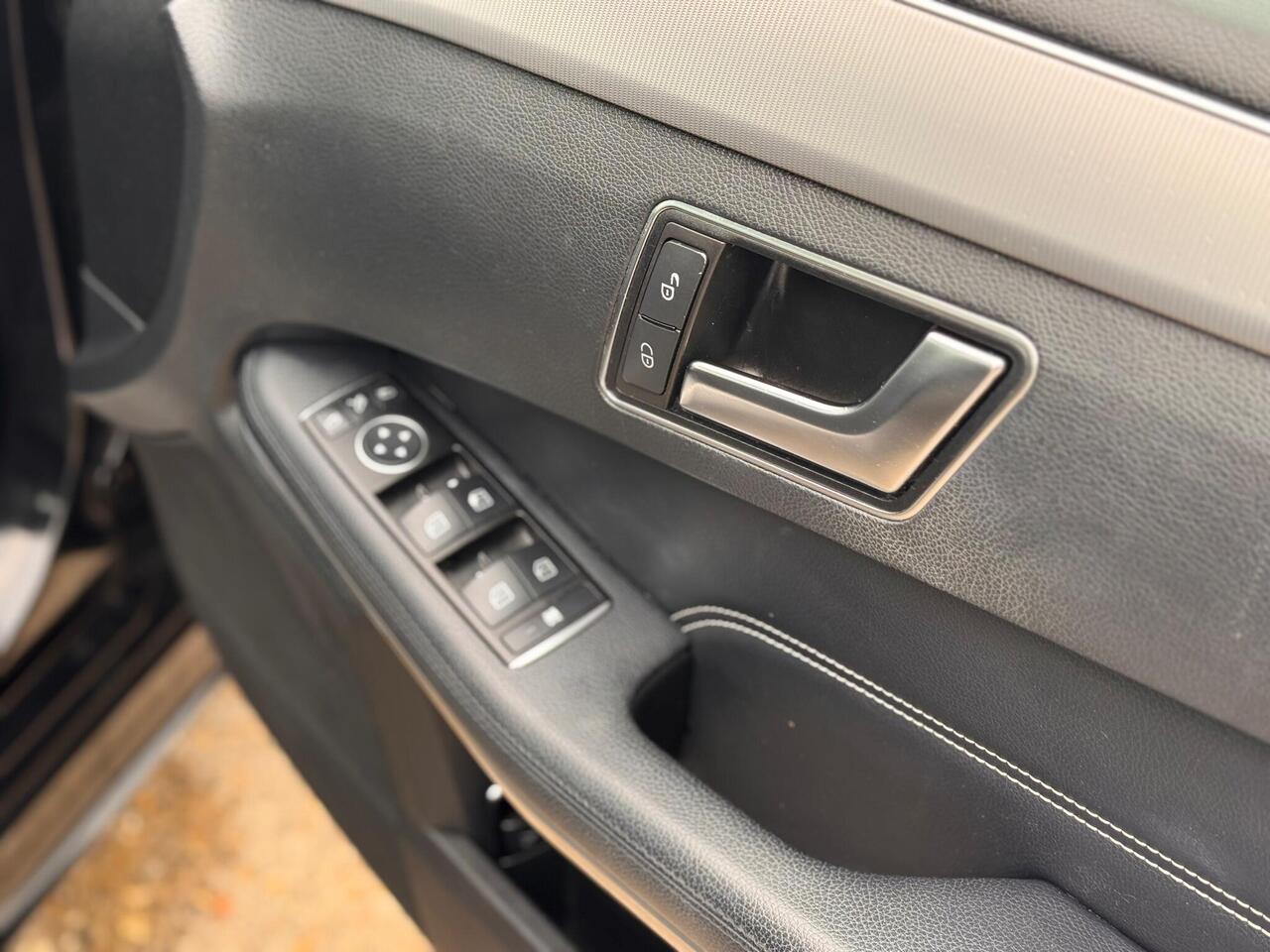 Used Mercedes-Benz E Class 2014 for sale - 76734413: Photo 33