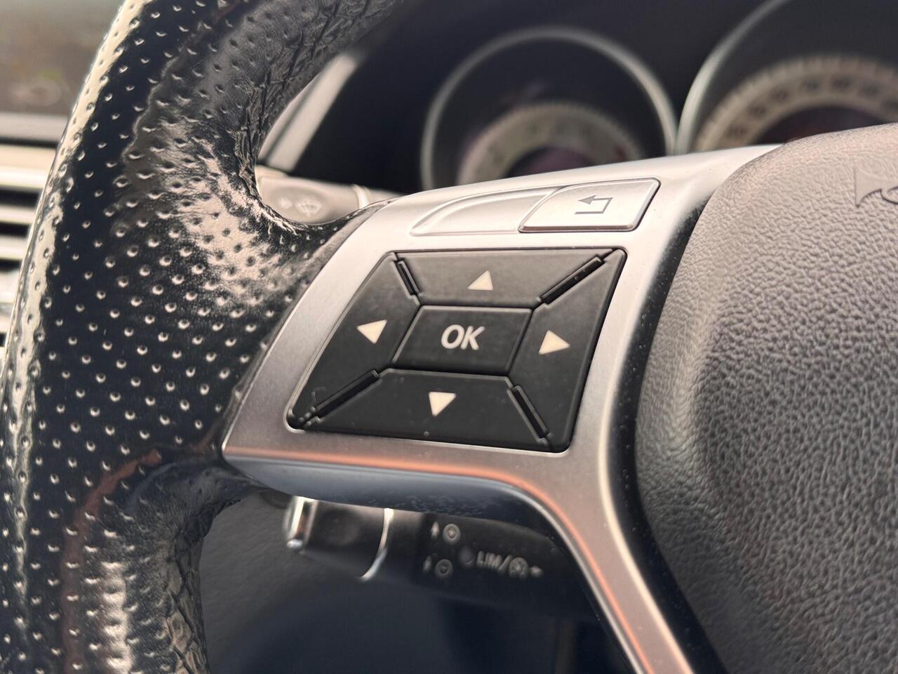 Used Mercedes-Benz E Class 2014 for sale - 76734413: Photo 35