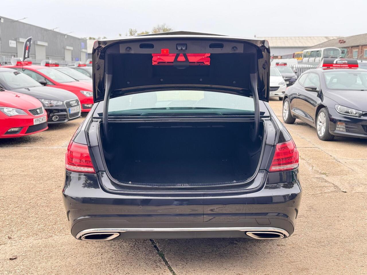 Used Mercedes-Benz E Class 2014 for sale - 76734413: Photo 51