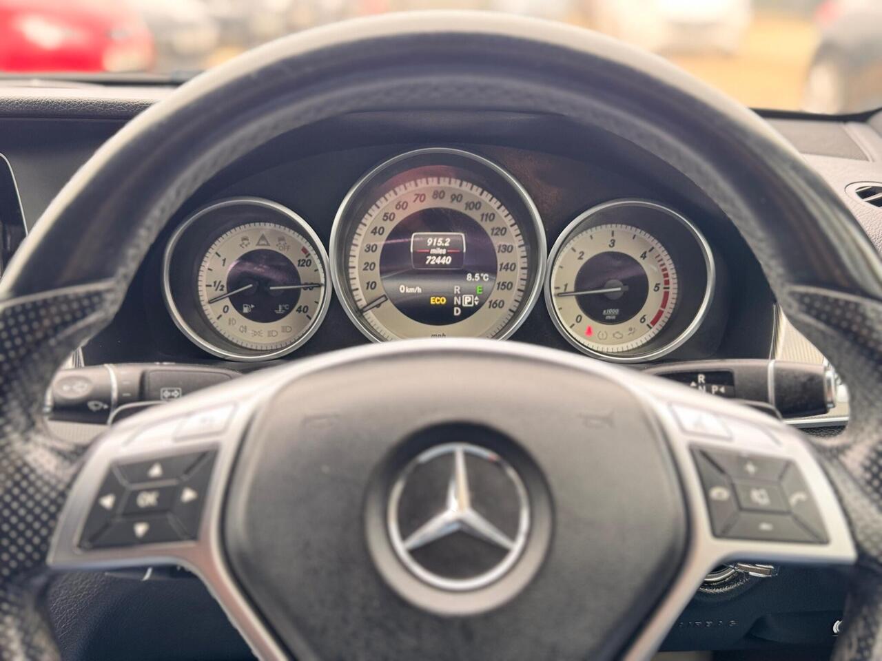 Used Mercedes-Benz E Class 2014 for sale - 76734413: Photo 65