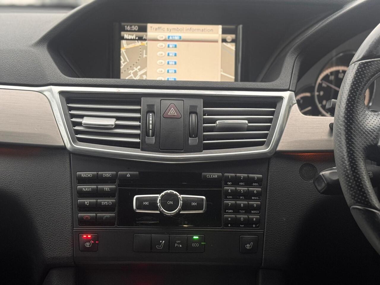 Used Mercedes-Benz E Class 2012 for sale - 76734415: Photo 43