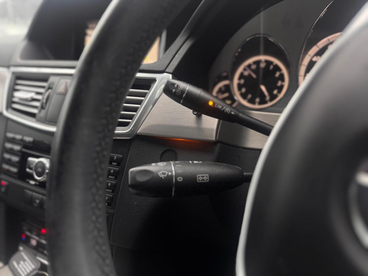 Used Mercedes-Benz E Class 2012 for sale - 76734415: Photo 48