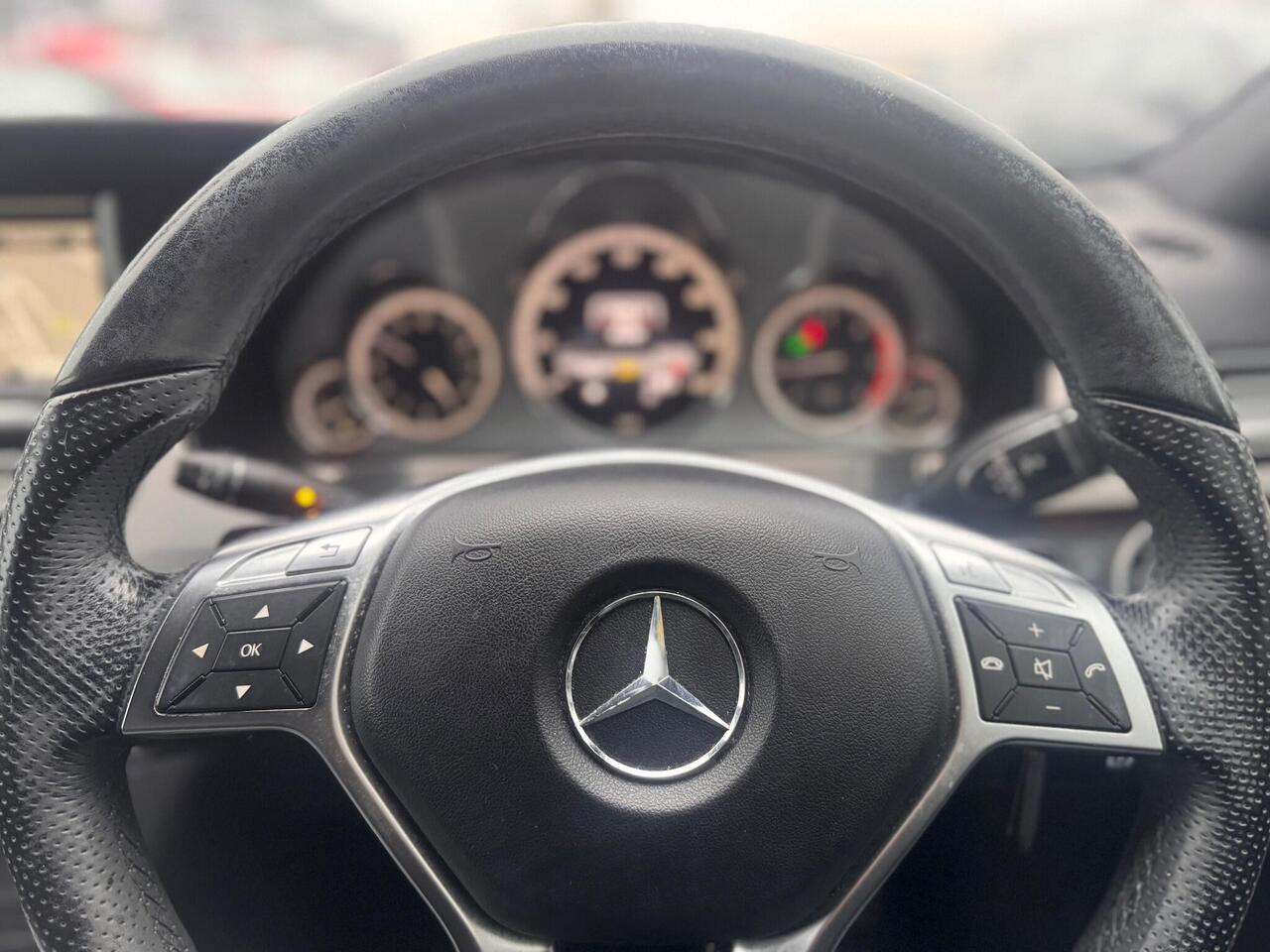 Used Mercedes-Benz E Class 2012 for sale - 76734415: Photo 51