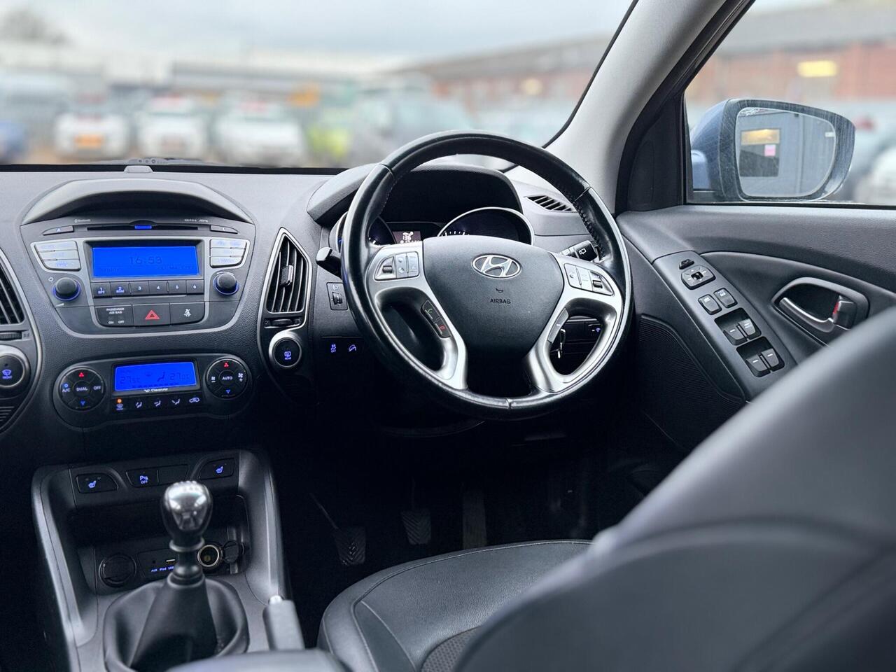 Used Hyundai Ix35 2015 for sale - 77739525: Photo 16