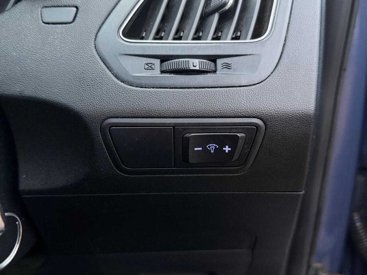 Used Hyundai Ix35 2015 for sale - 77739525: Photo 23