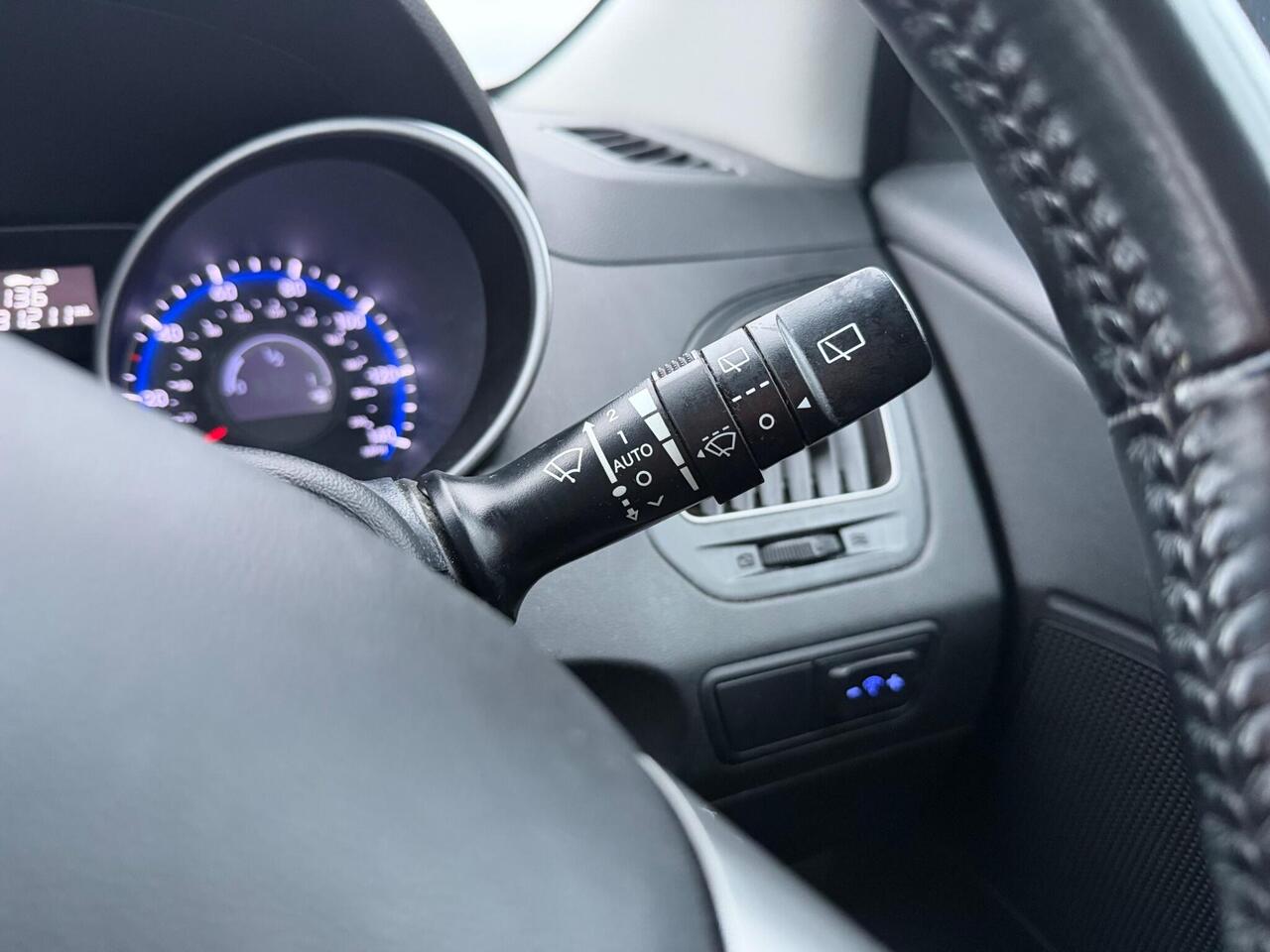 Used Hyundai Ix35 2015 for sale - 77739525: Photo 39