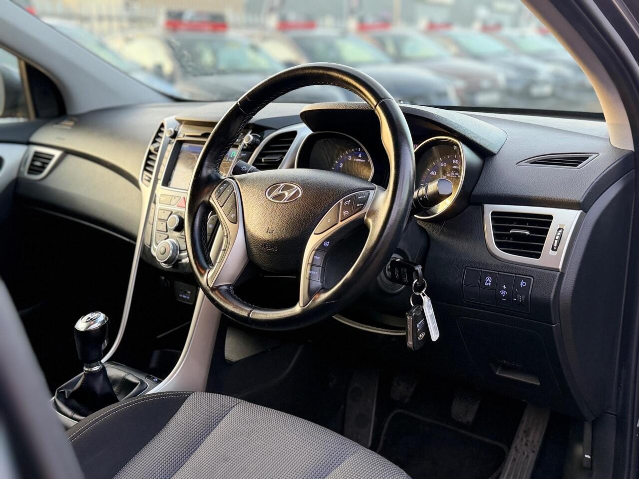 Used Hyundai i30 2015 for sale - 76954190: Photo 15